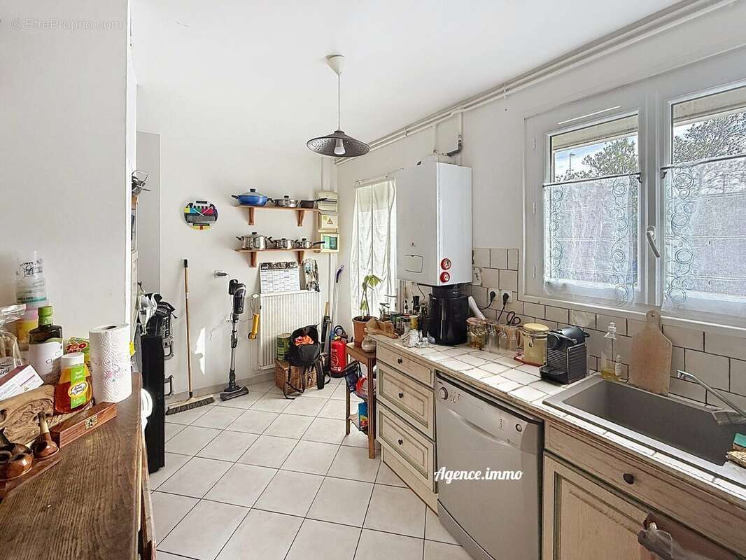 Maison à SAINT-PIERRE-DES-CORPS