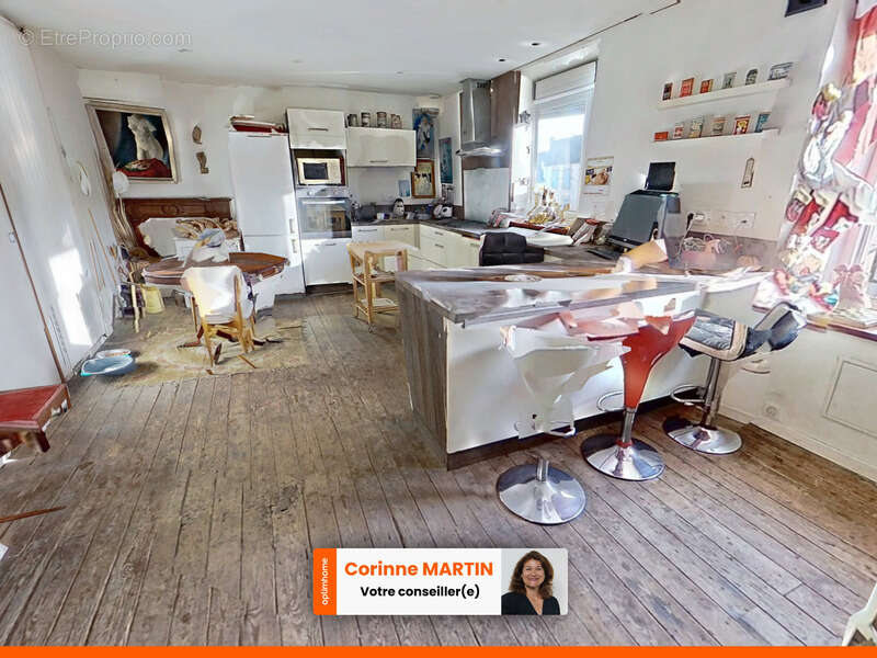 Maison à SAINT-JEAN-LA-POTERIE