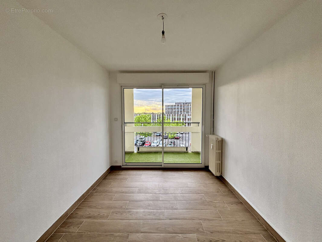 Appartement de 65m2 + parking + cave - photo 7
