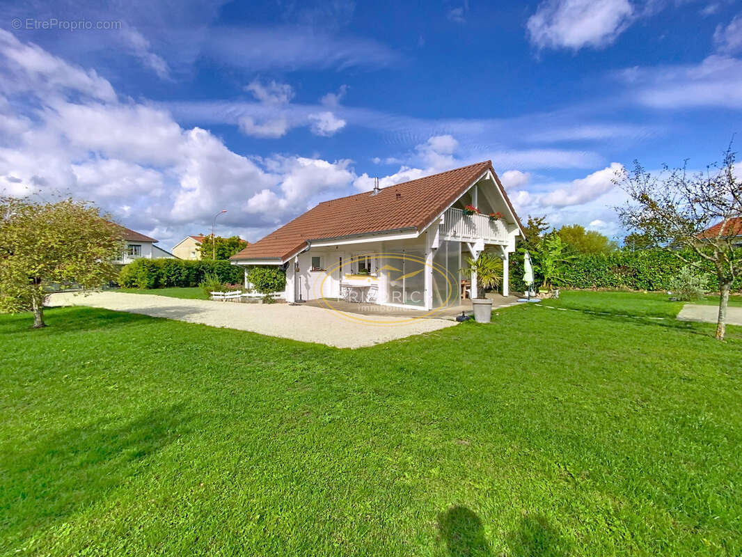 Maison à LEROUVILLE