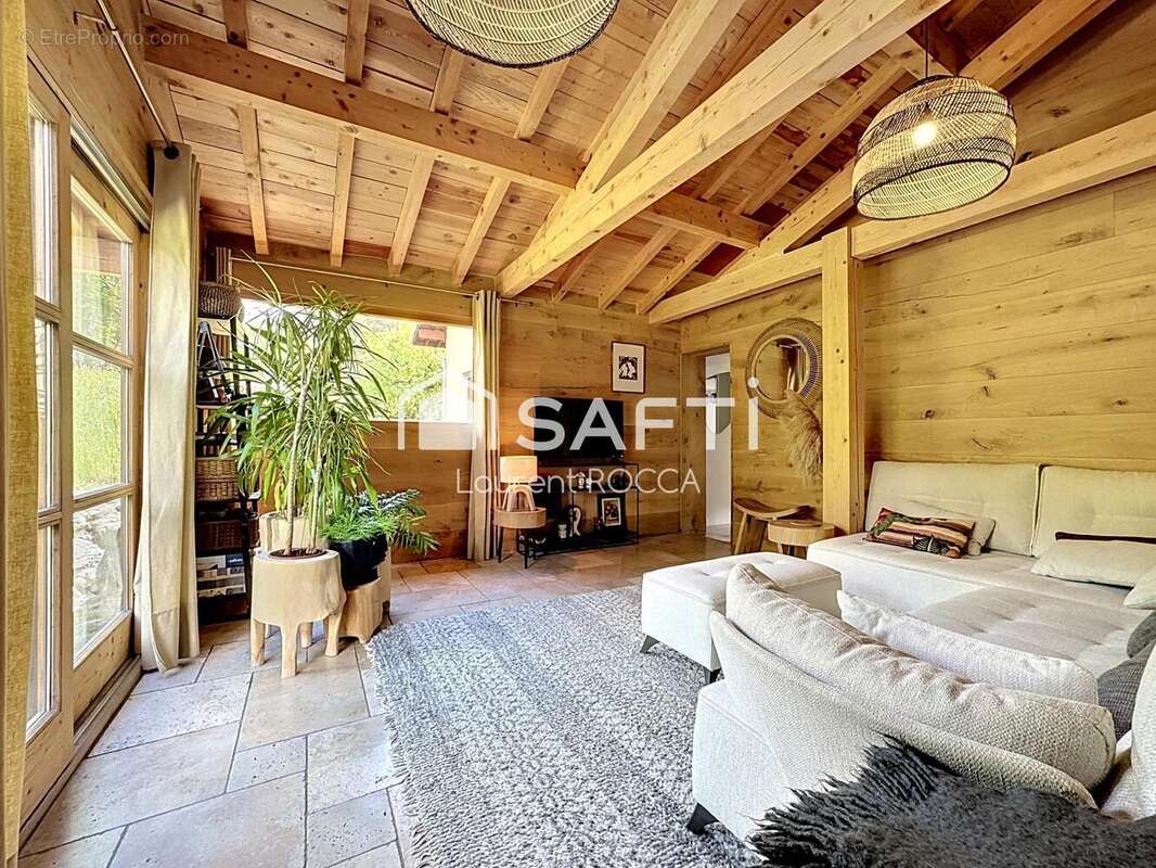 Maison 230 m² à Landry  - photo 3