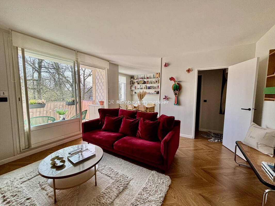 Appartement à LA CELLE-SAINT-CLOUD