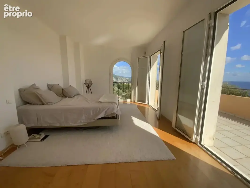 Menton immobilier – maison indépendante 6 pièces avec piscine - photo 11