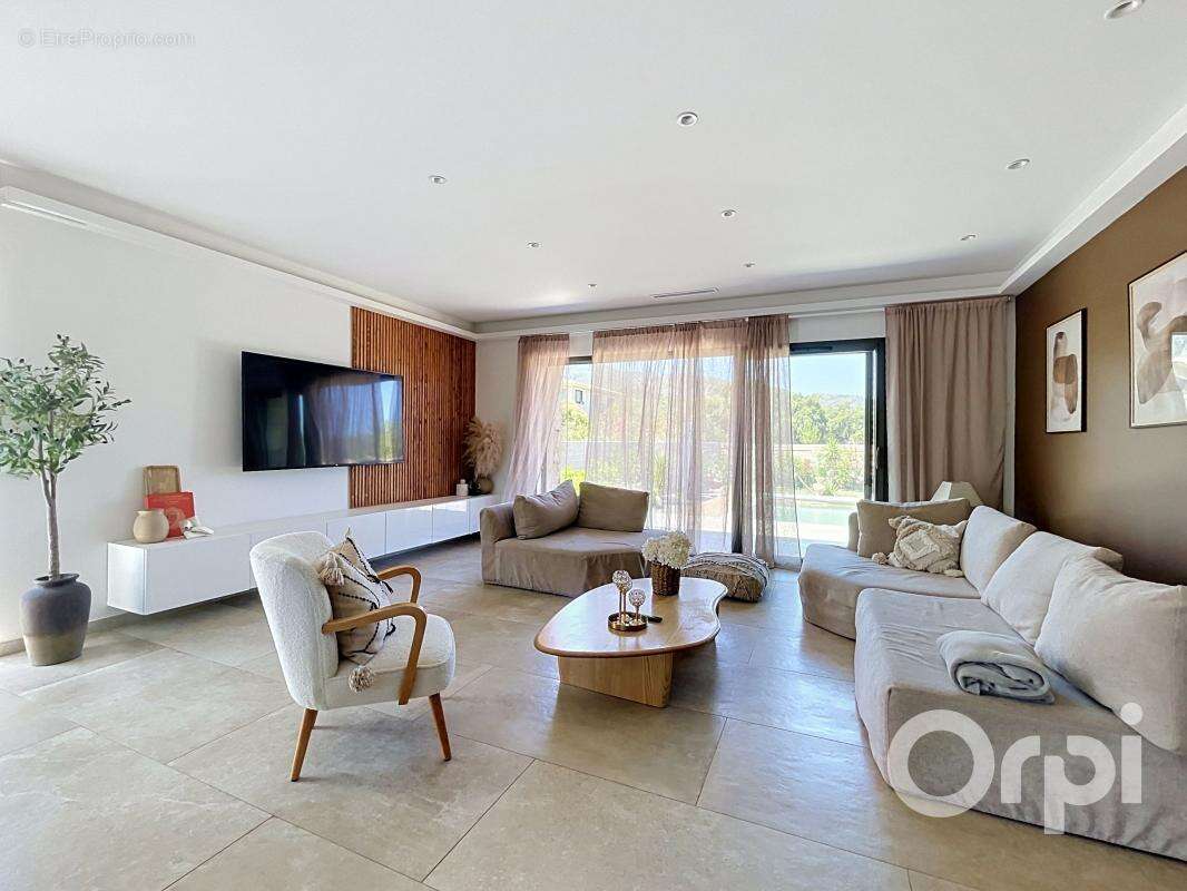 Villa, 3 chambres avec piscine, Lecci - photo 4