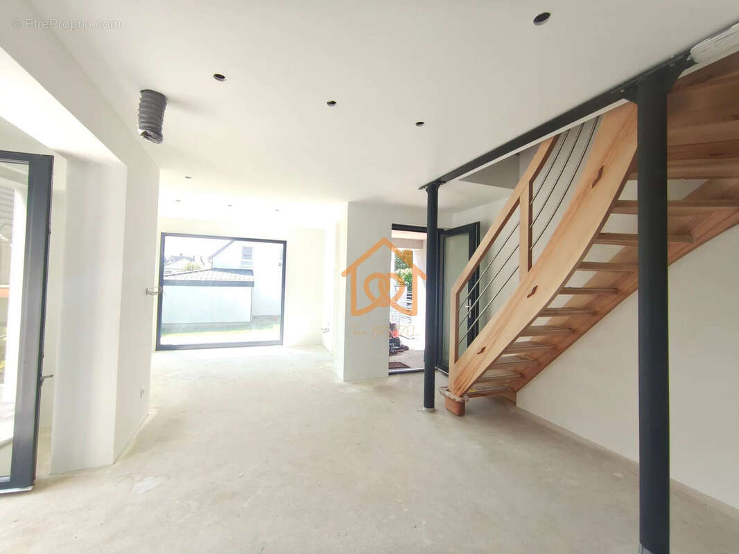 Appartement 130 m² à Geispolsheim  - photo 8