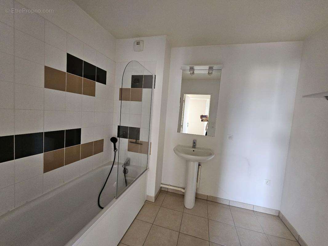 Appartement à LE PETIT-QUEVILLY