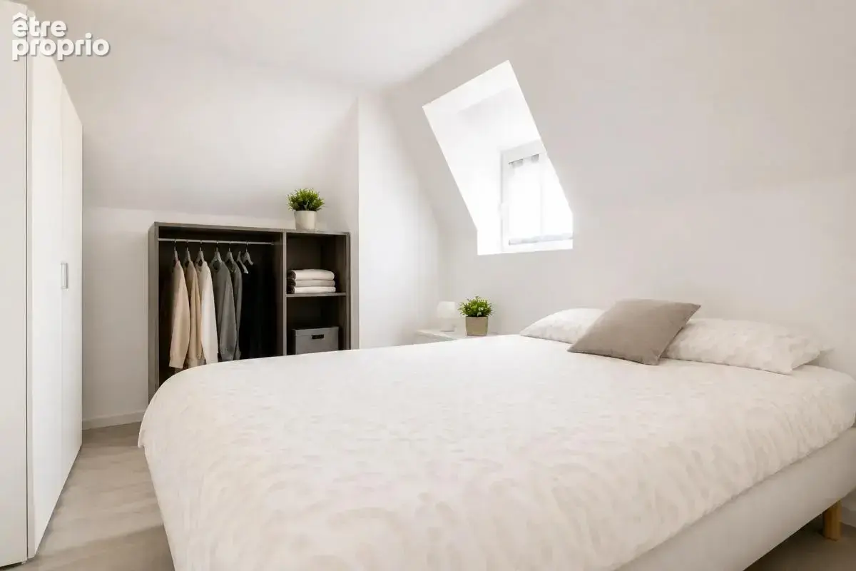 Ensemble immobilier loué à Wittenheim, 9 pièces - photo 8