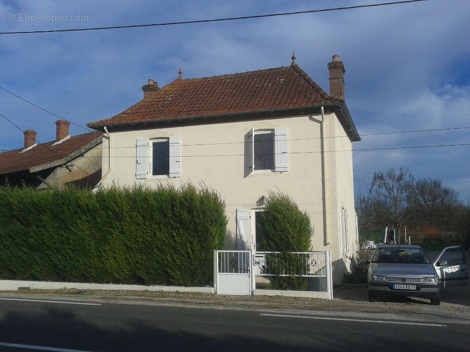 Maison à SAINT-BONNET-EN-BRESSE