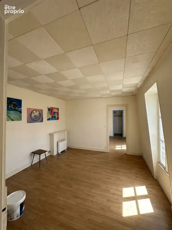 Appartement Paris 3 pièce(s) - DERNIER ETAGE - photo 2