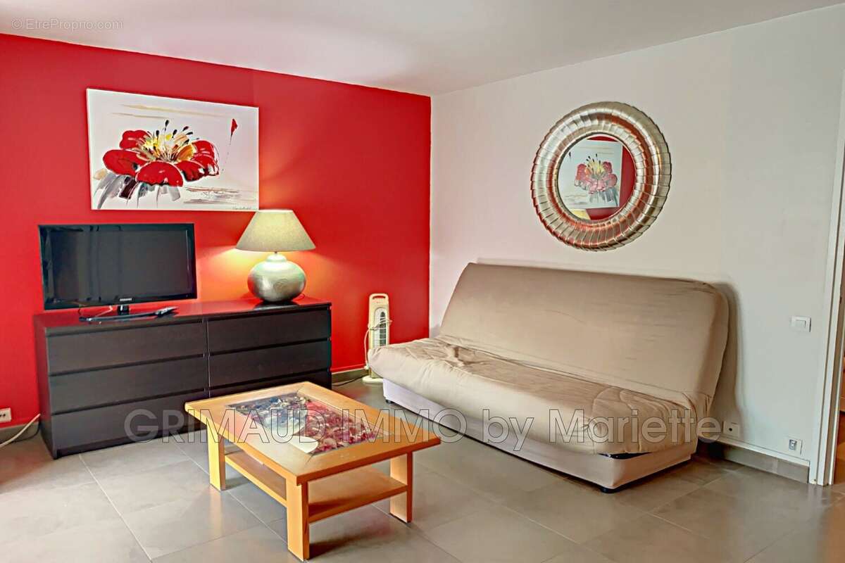 Appartement 30 m² à Cavalaire-Sur-Mer  - photo 2