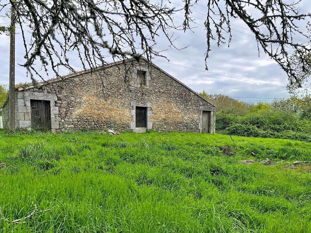 Photo 6 - Maison à AVRILLE