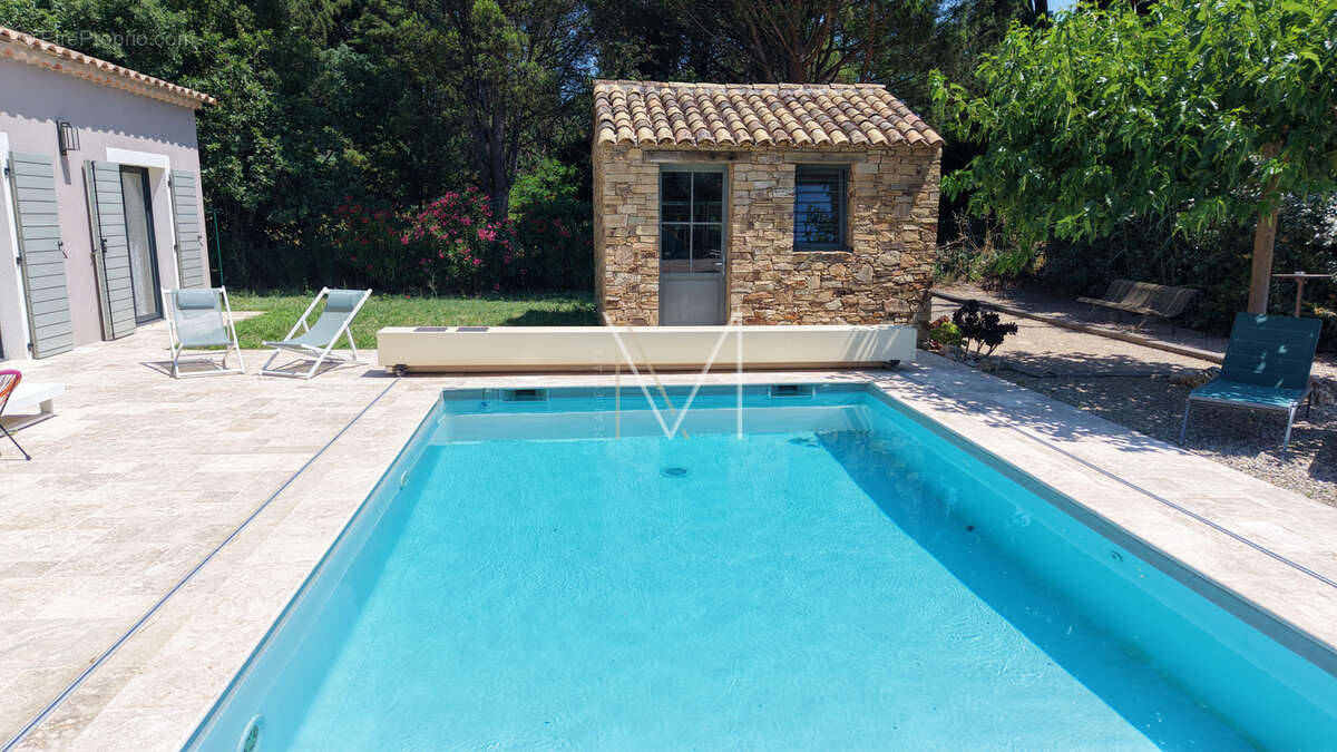 Maison à PLAN-DE-LA-TOUR