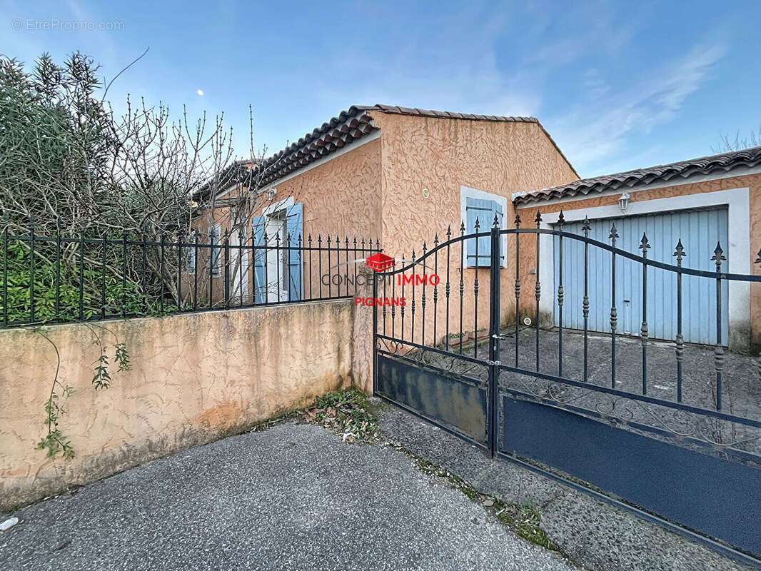 Maison à PIGNANS