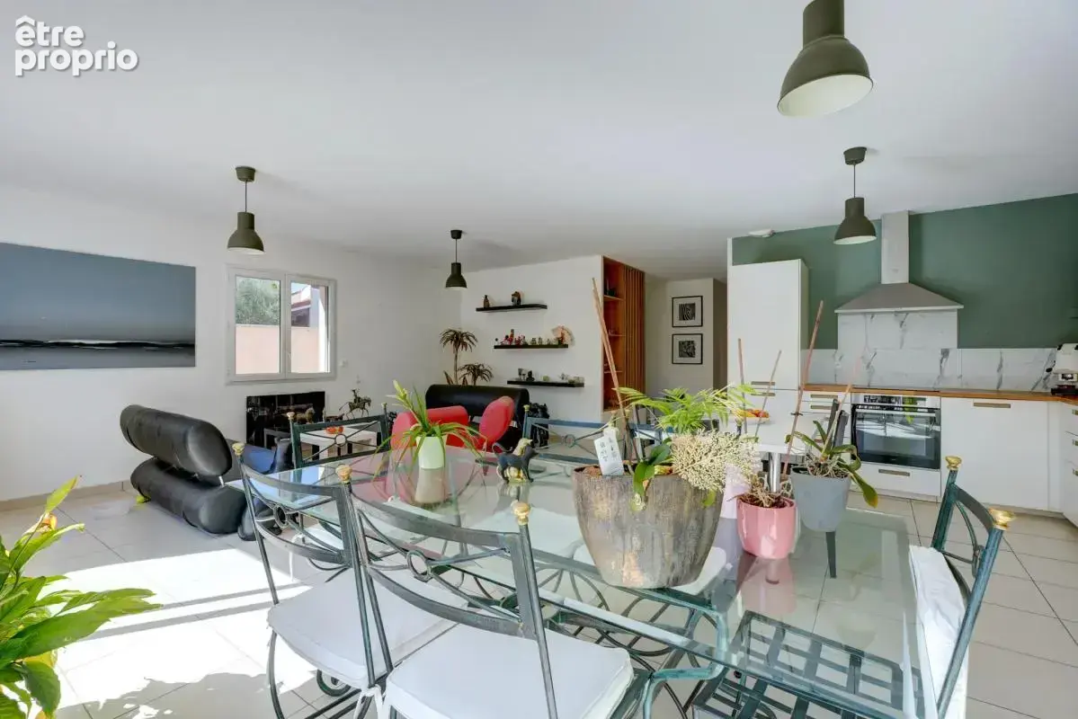 Maison de plain-pied 4 pièces 106 m² avec garage et piscine - photo 8