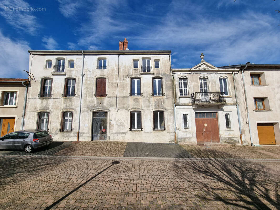 Immeuble à Fort Potentiel 650 m2 - photo 25
