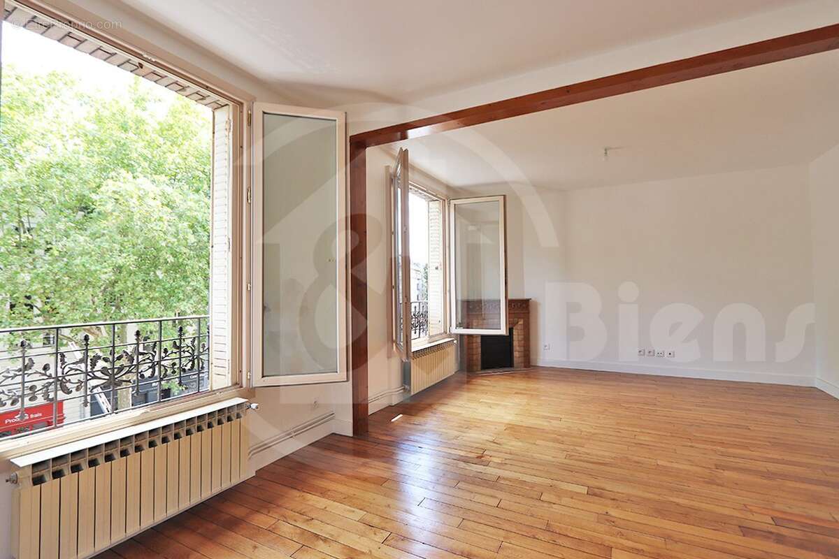 082025 - Appartement à CHAVILLE