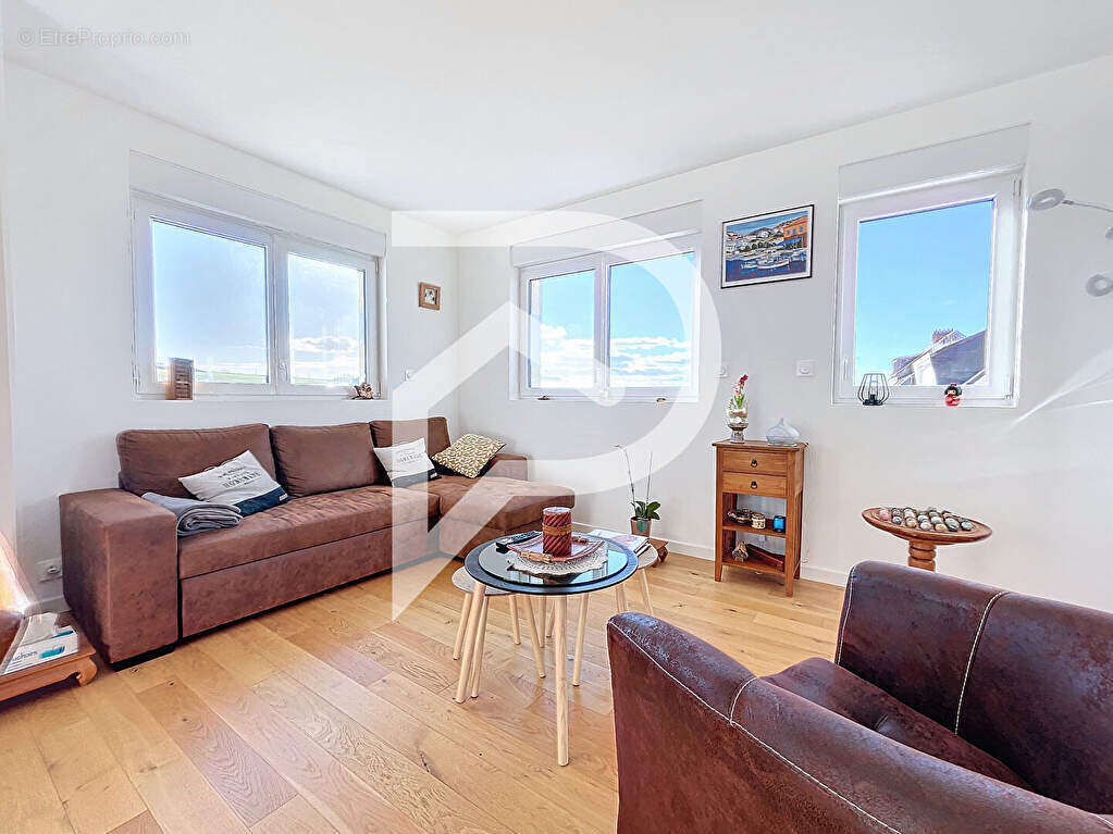 Appartement à SAINT-MARTIN-BOULOGNE