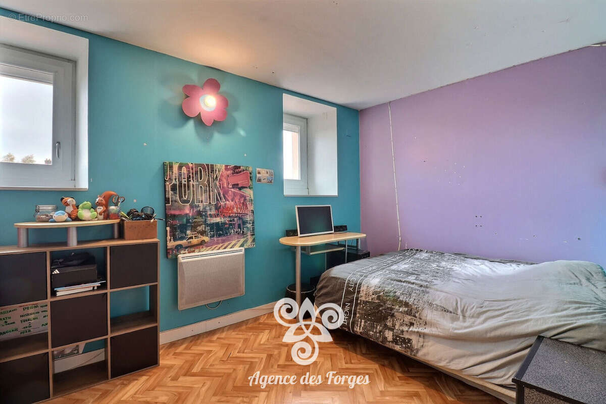 Maison à SAINT-CRESPIN-SUR-MOINE