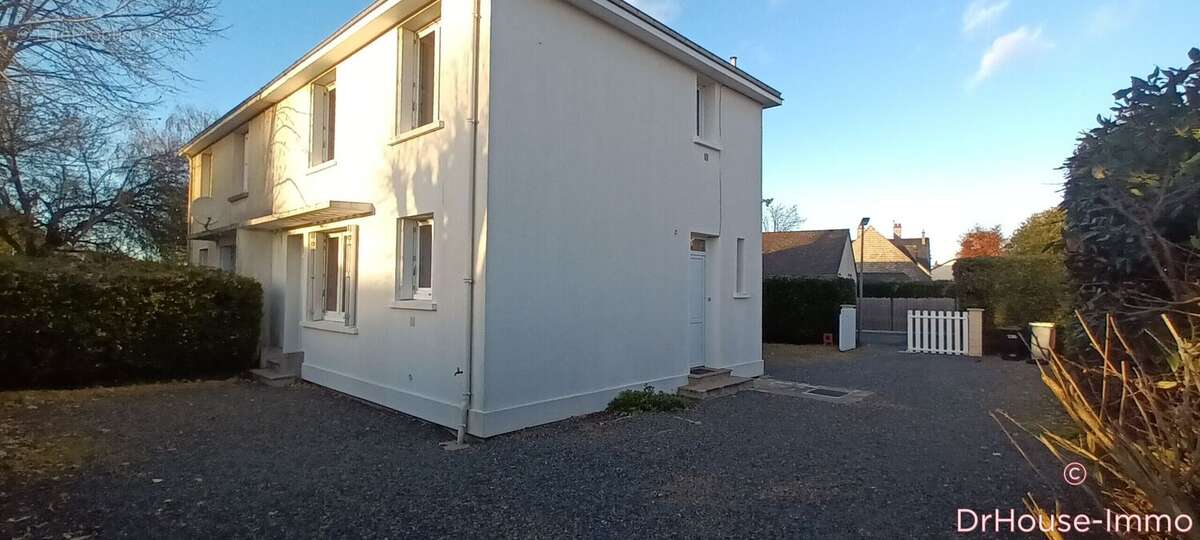 Maison à NOYANT