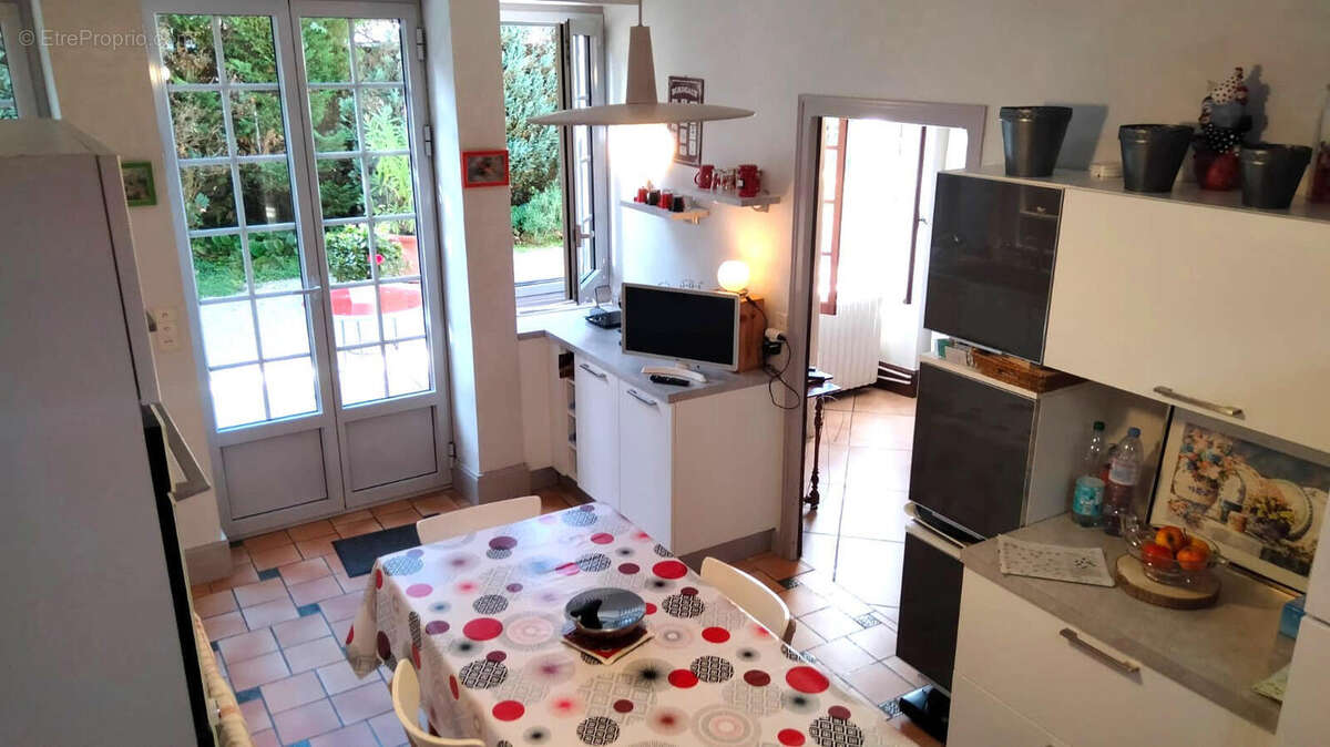 CUISINE - Maison à LIZANT