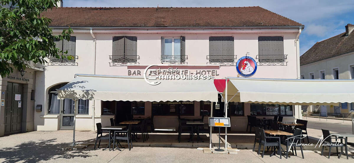 Commerce à LOUHANS