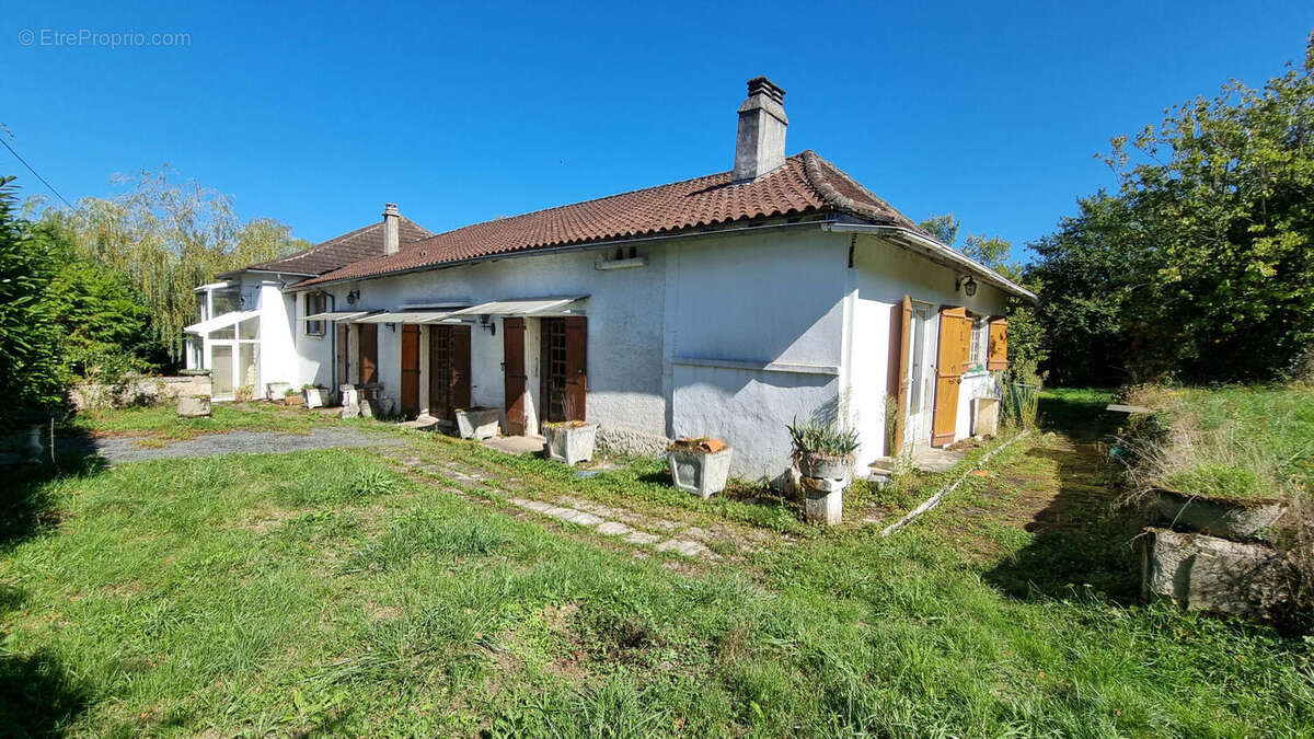 20250918_153152 - Maison à SAINT-MARTIAL-DE-VALETTE