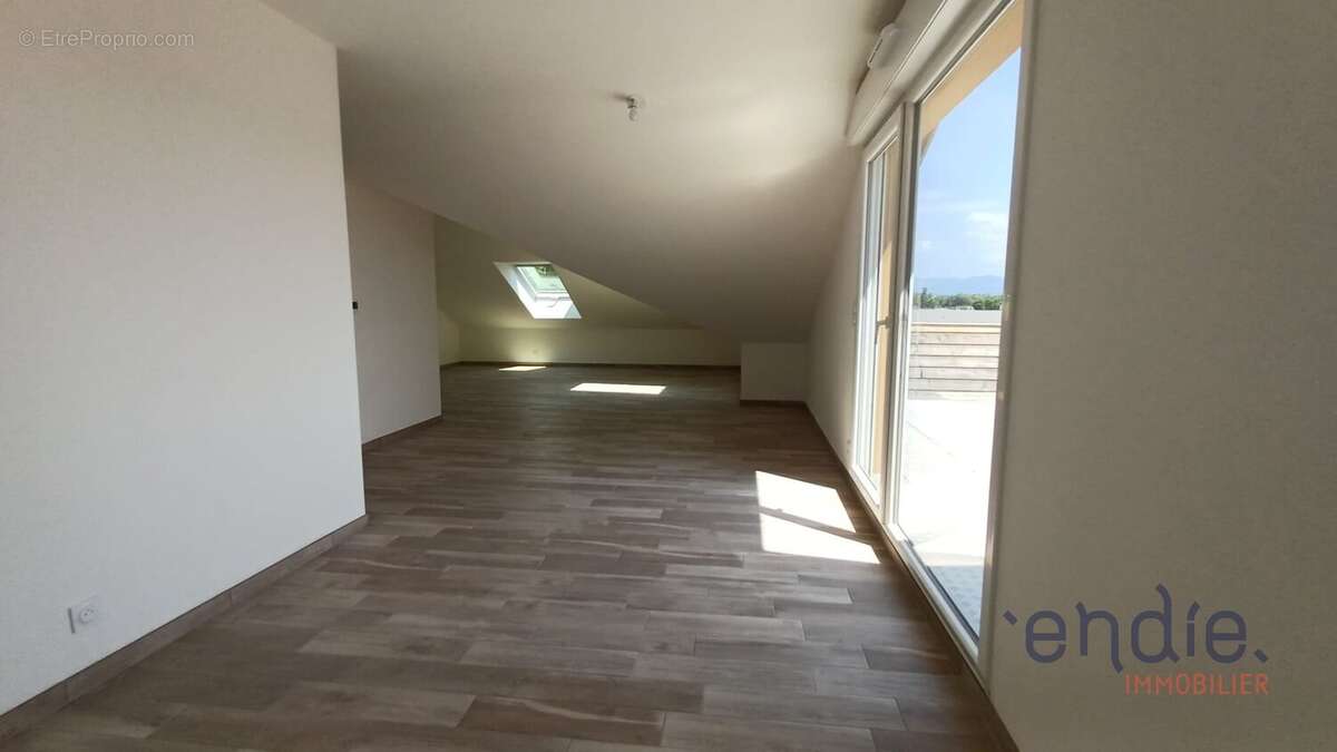 ROSENAU  Magnifique F2 de standing au dernier étage avec terrasse de 18,86 m² - photo 5