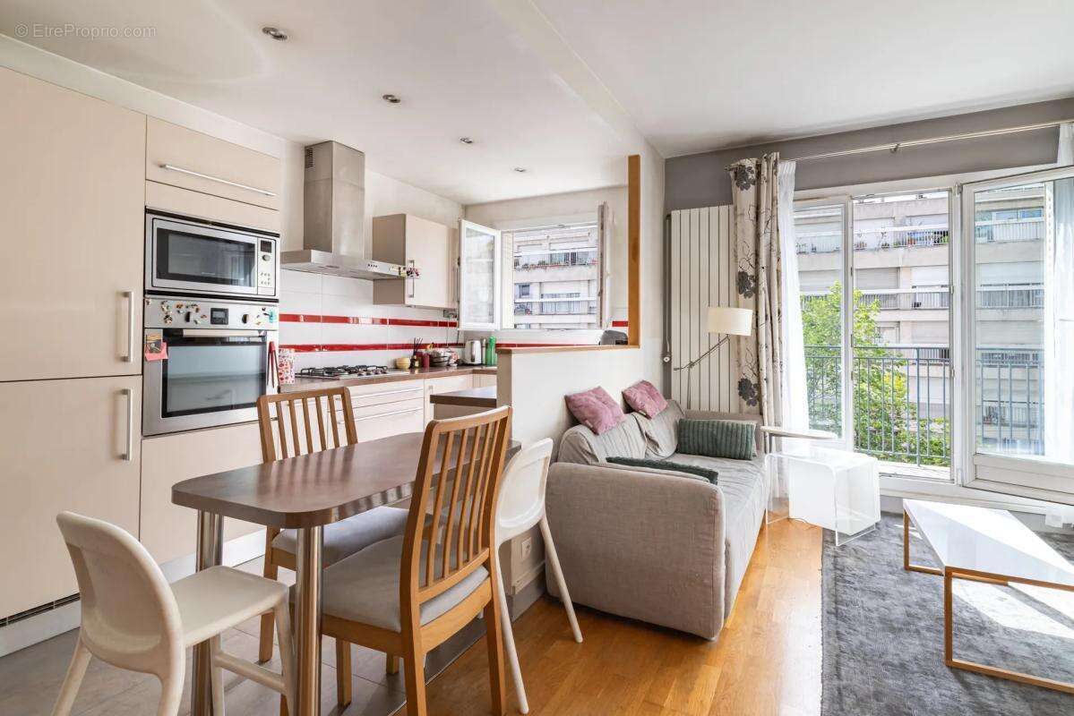 Appartement de 3 pièces de 62 m² situé à Paris - photo 5