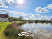 Terrain à SAINT-MICHEL-EN-BRENNE
