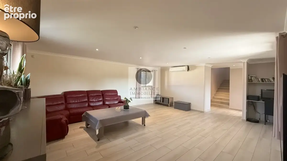 Maison avec piscine proche centre-ville - photo 13