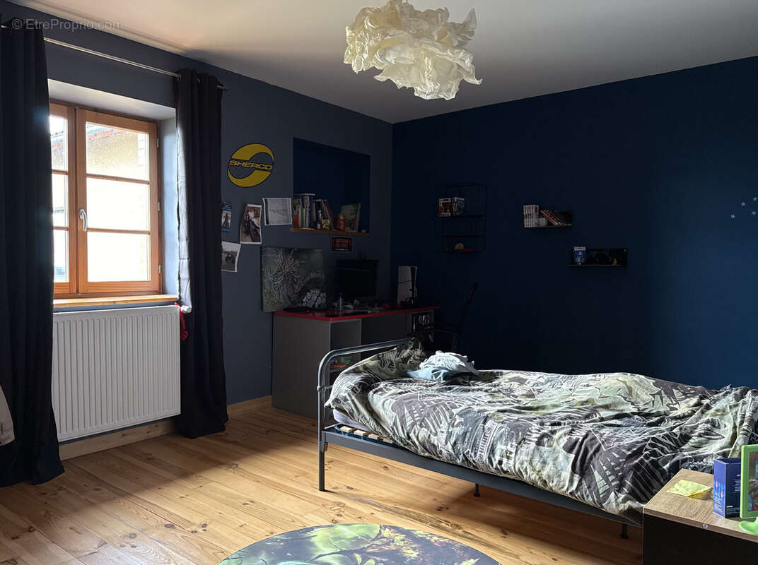 Maison à SAINT-JULIEN-D'ODDES