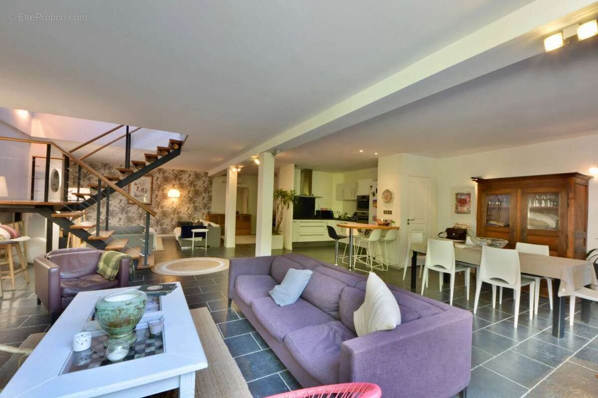 Appartement à BRIVE-LA-GAILLARDE
