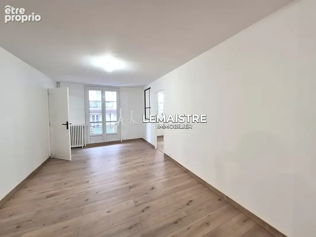 Appartement à vendre - Le Havre - 76 m² - 2 chambres - Proche plage, commerces et tramway - photo 8