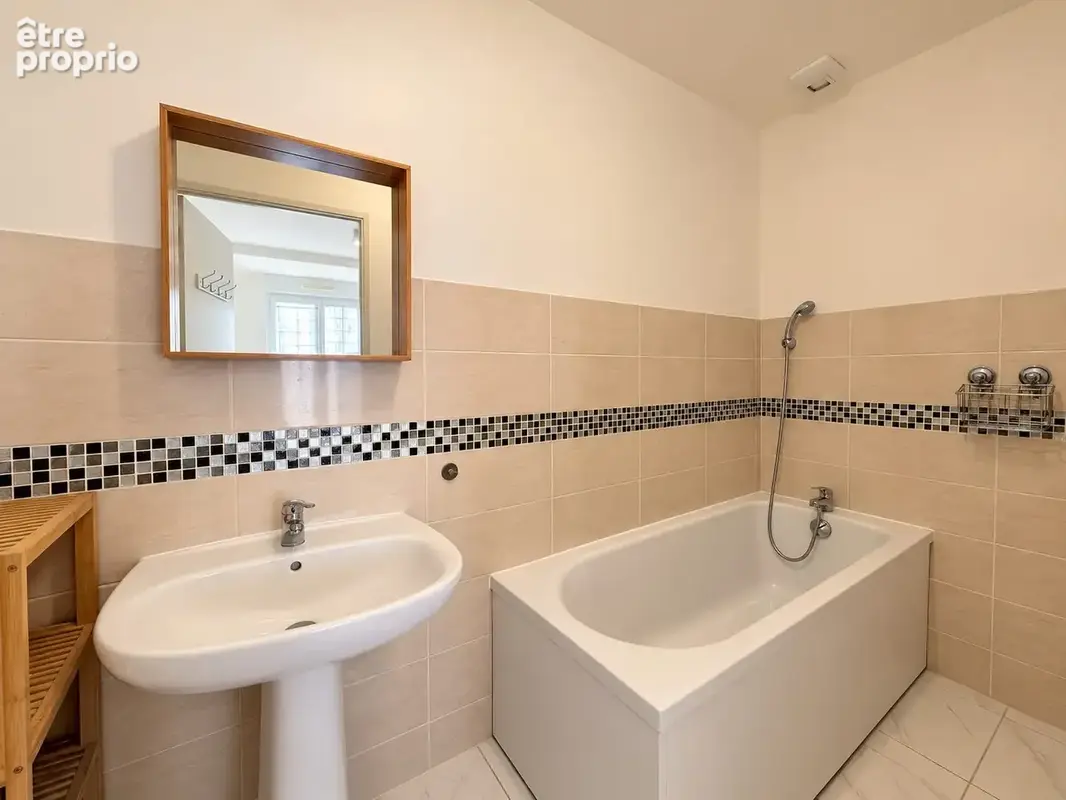 Maison 5 pièces 110 m² à vendre à Louviers (27400) - photo 9