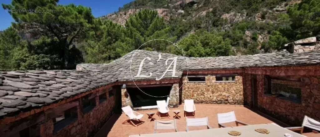 Maison à SARI-SOLENZARA