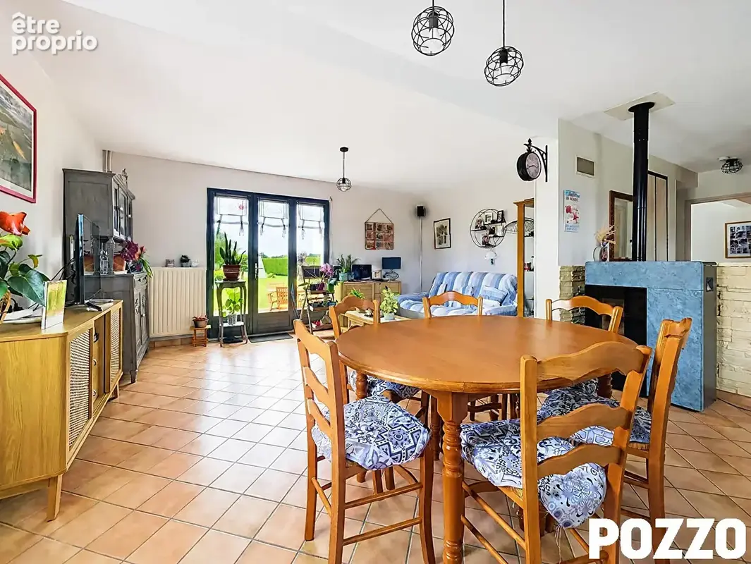 à vendre :Maison 5 chambres -à côté de PÉRIERS- à moins de 20 kms de la mer- sous-sol complet - photo 4