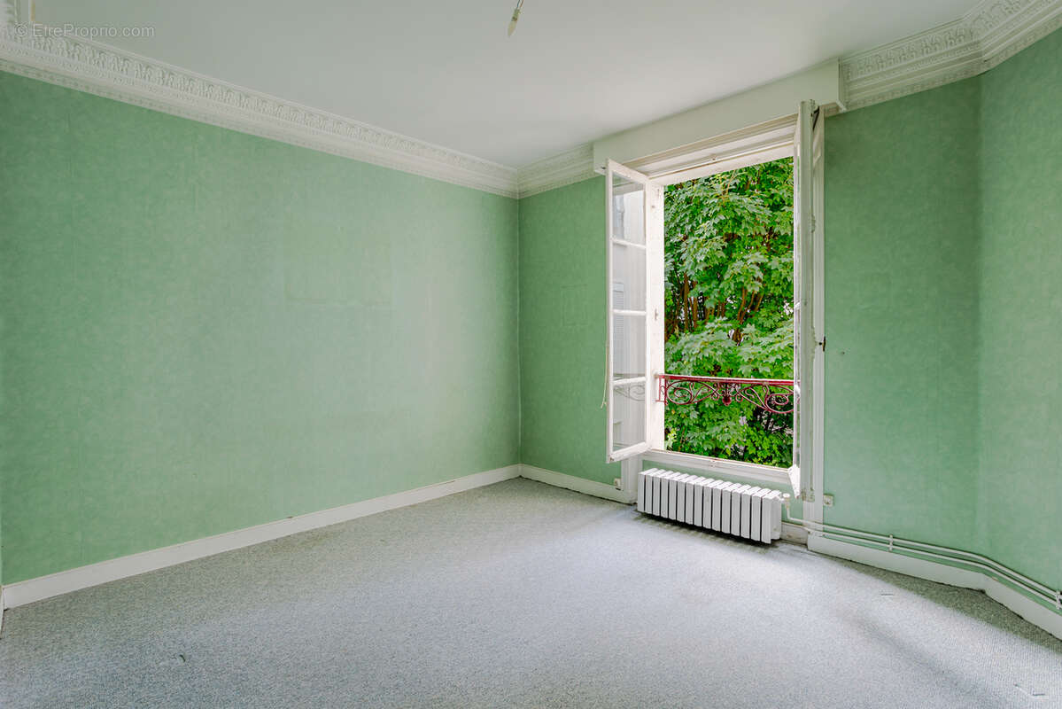 Appartement 3 pièces dans un bel immeuble ancien - photo 6