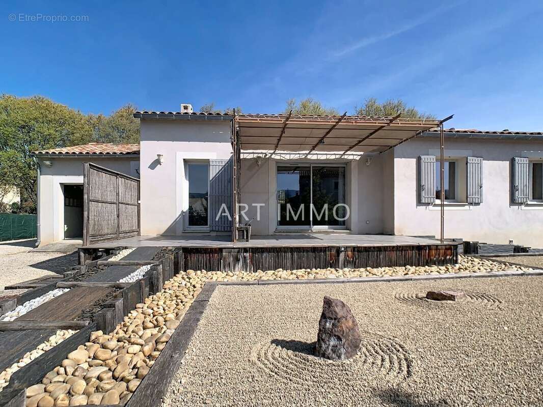 Maison à BEAUMETTES