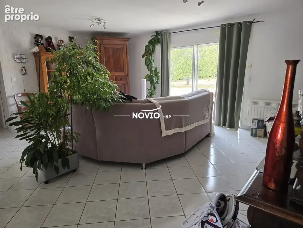 Maison 121 m² à Chabournay  - photo 3