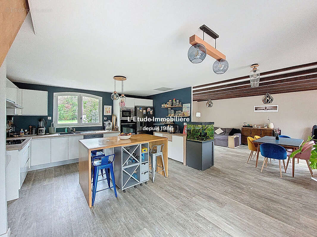 Maison à RILLIEUX-LA-PAPE