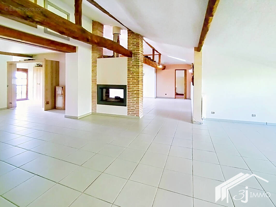 Maison à BRETX