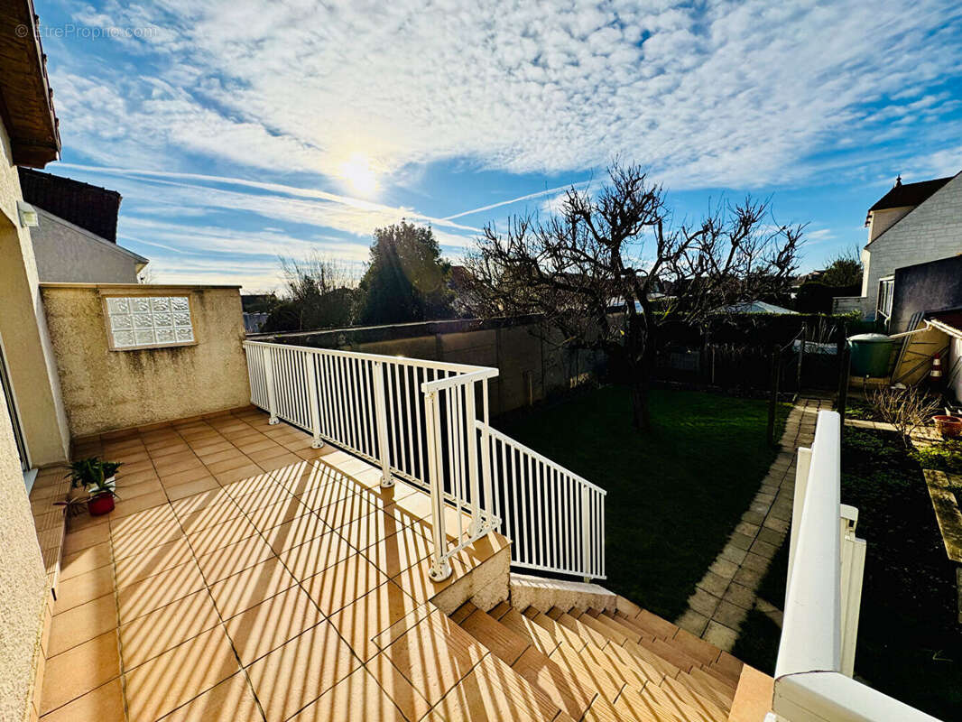 Maison à ATHIS-MONS