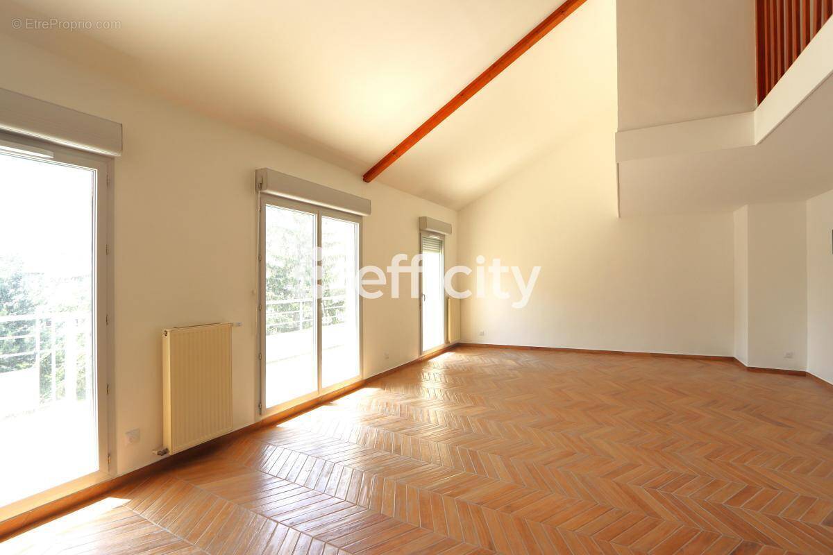 Appartement à LYON-3E