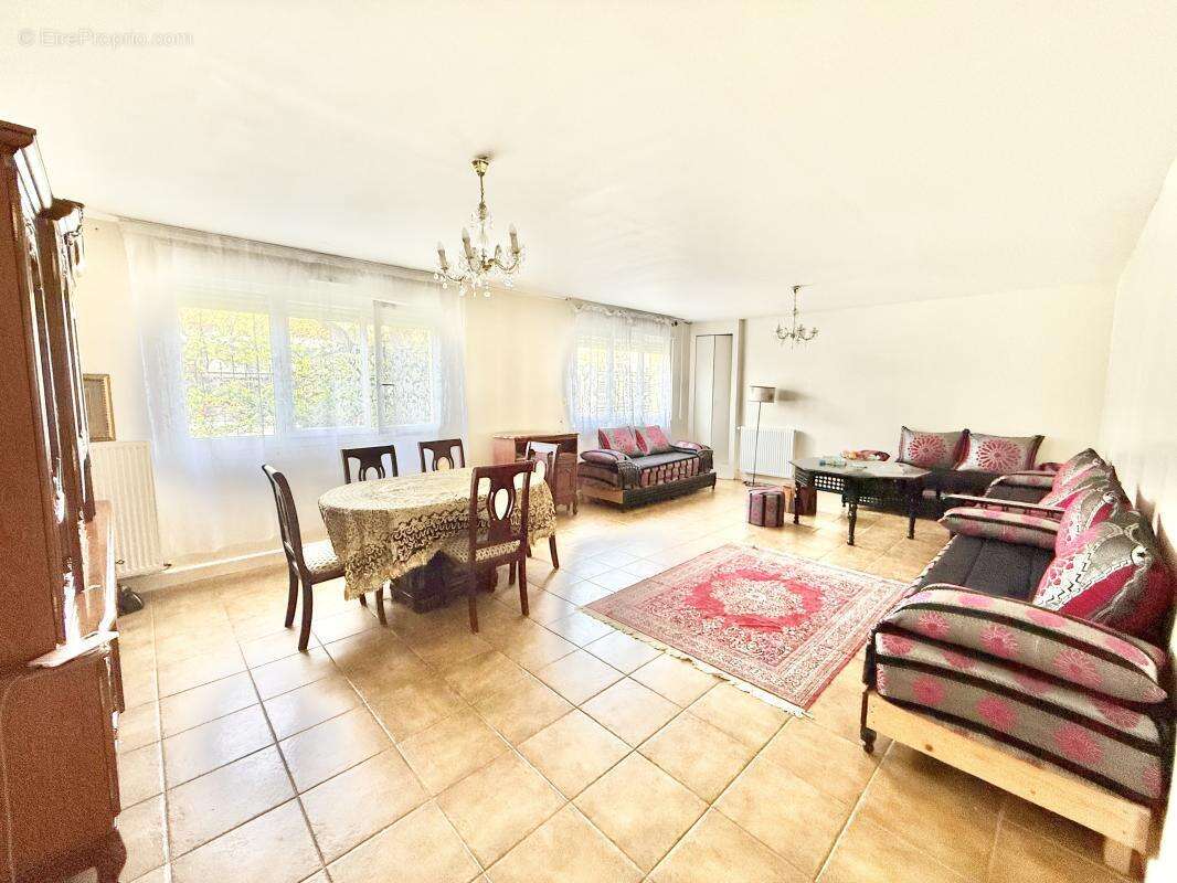 Maison à AULNAY-SOUS-BOIS