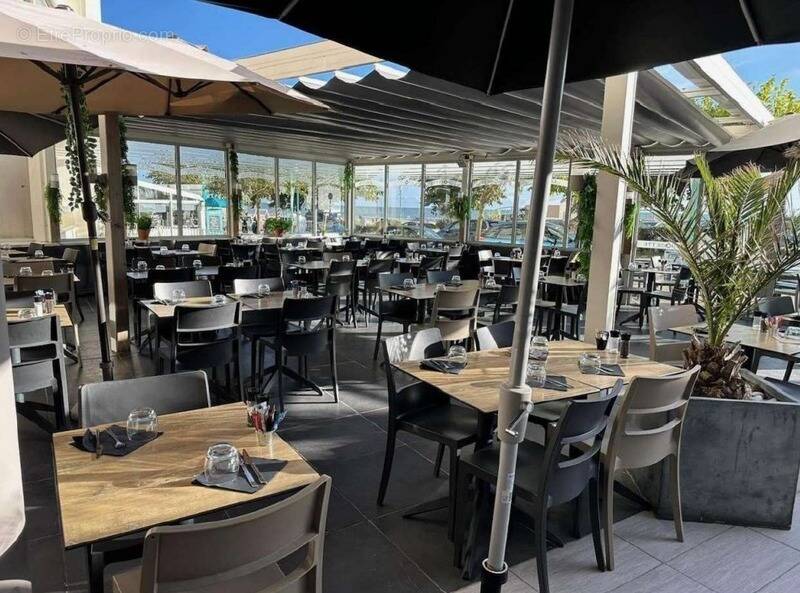 Commerce à SAINT-JEAN-DE-MONTS