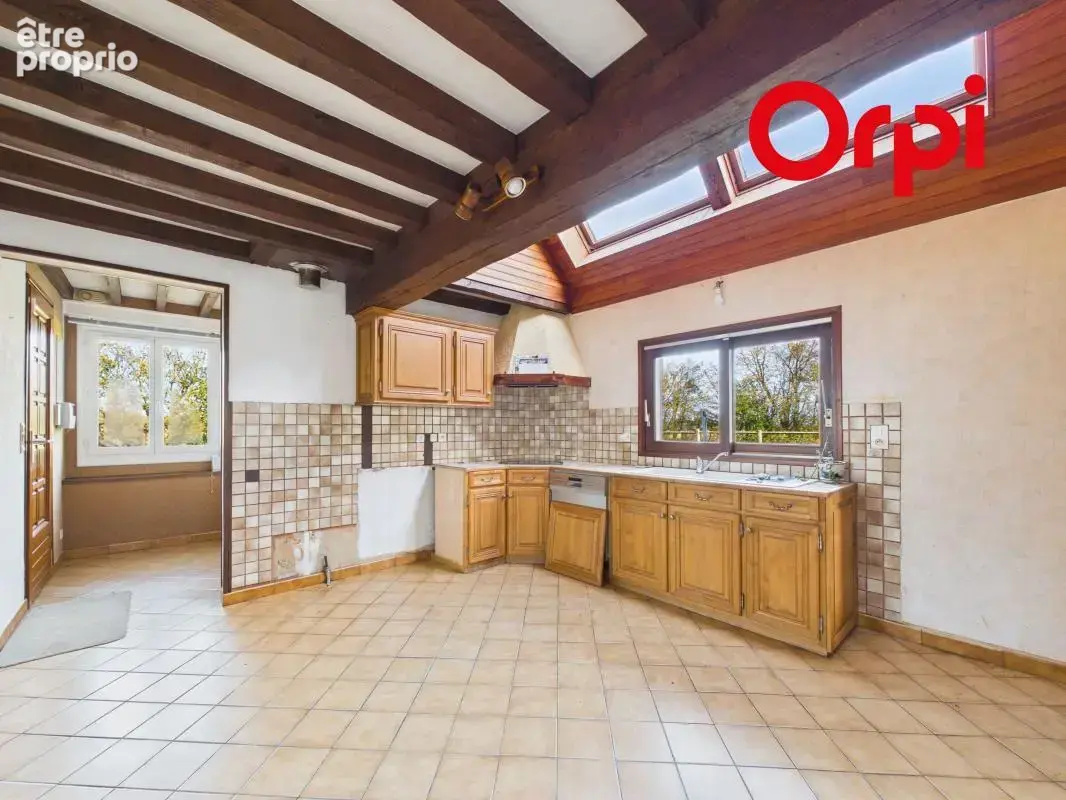 Maison normande à vendre à 15 minutes de Bernay sur 3.7 hectares de terrain - photo 6