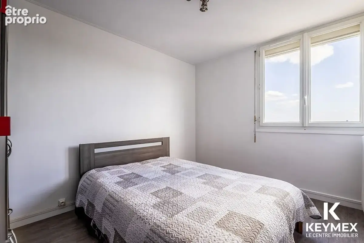 BEAUVAIS - Appartement 4 pièces avec balcon, cave et parc avec jeux pour enfants - photo 5