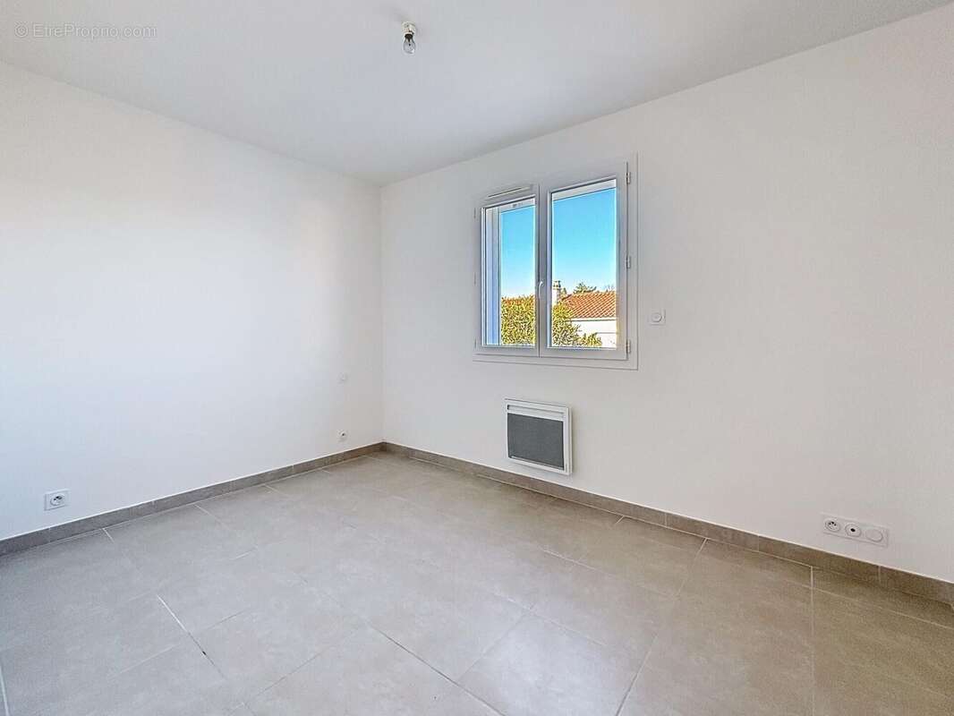 Photo 6 - Maison à ISSEL