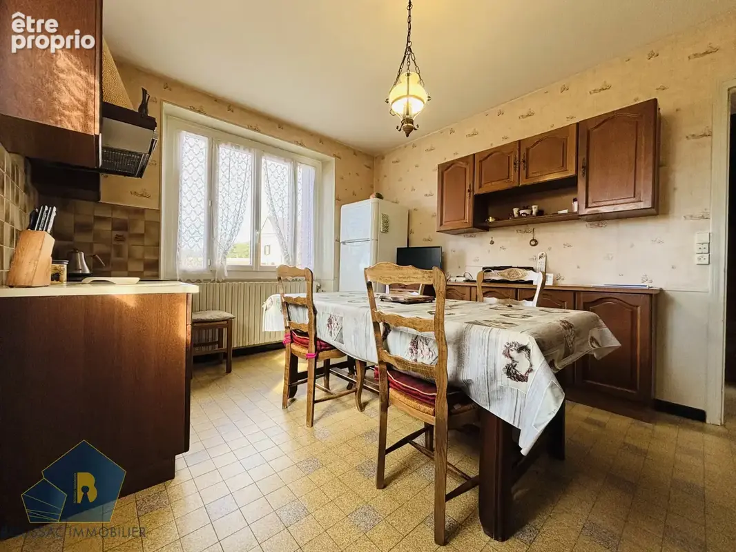 Maison de ville à rénover   Idéal premier achat - photo 2