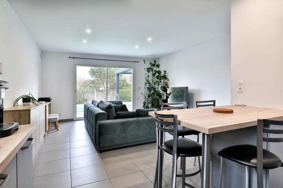 Maison à GUJAN-MESTRAS